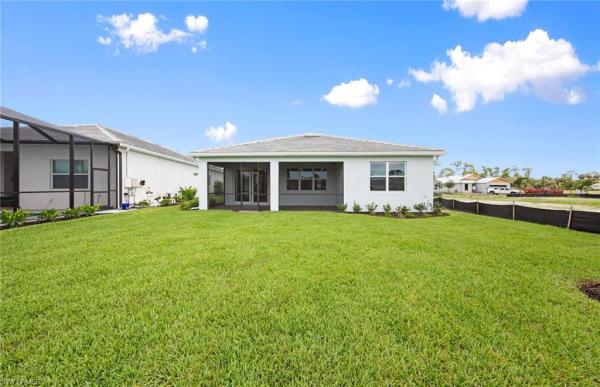 7608 Paradise Tree Dr, North Fort Myers, Florida 33917, image 1