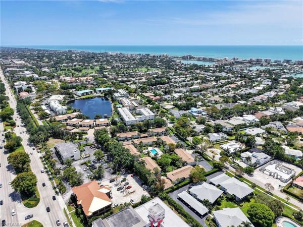 The Navarra Club, 3200 Binnacle Dr #B3, Naples, Florida 34103, image 2