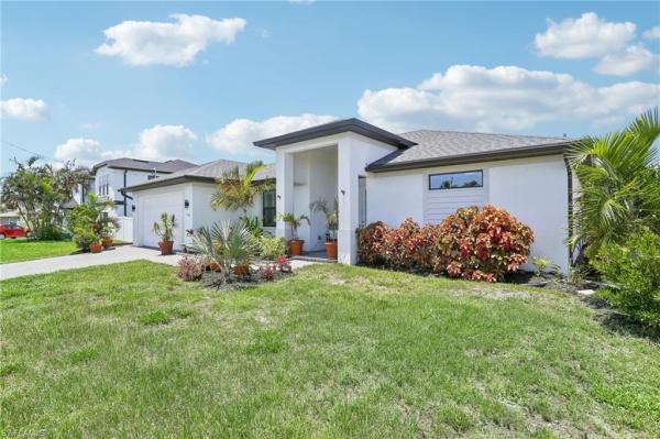 Cape Coral Residential, 726 18th Pl, Cape Coral, Florida 33993, image 2