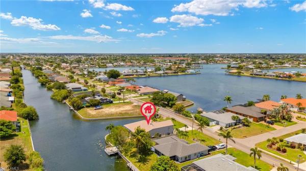 Cape Coral Residential, 302 8th Pl, Cape Coral, Florida 33990, image 2