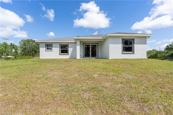Lehigh Acres Residential, 1040 Milwaukee Blvd, Lehigh Acres, Florida 33974, image 1