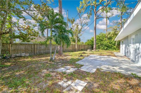 Fort Myers Villas, 2100 Burton Ave, Fort Myers, Florida 33907, image 1