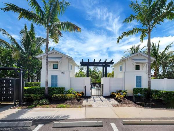 Hamilton Place, 13078 Pembroke Dr, Naples, Florida 34105, image 1