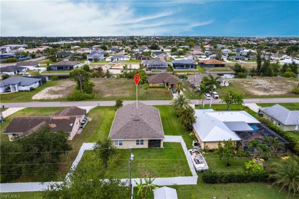 Cape Coral Residential, 626 26th Ter, Cape Coral, Florida 33914, image 3