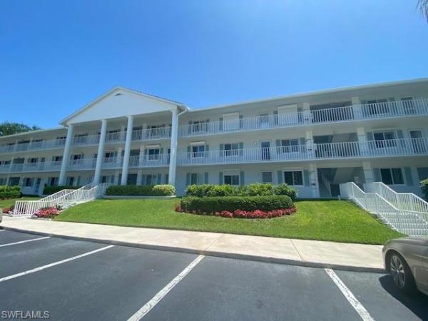10682 Gulfshore Dr #304 C, Naples, Florida 34108, image 1