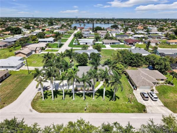 Cape Coral, 305 16th Pl, Cape Coral, Florida 33990, image 1