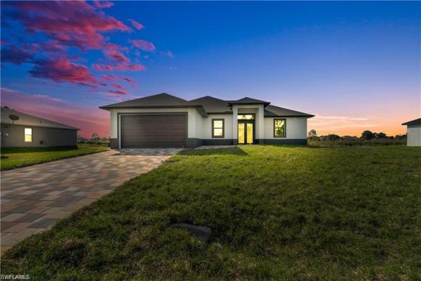 1059 Brenton Ave, Lehigh Acres, Florida 33974, image 1