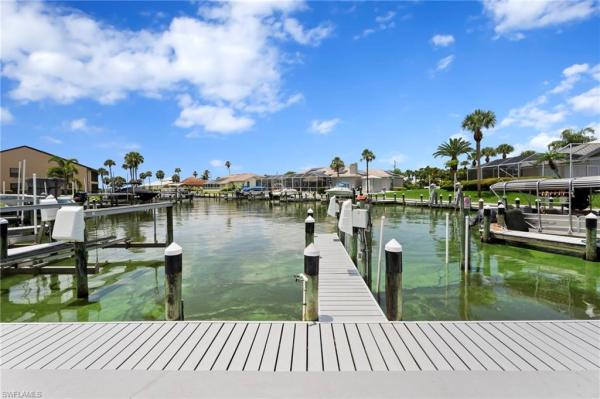 Admiralty Yacht & Racquet Club, 15444 Admiralty Cir #10, North Fort Myers, Florida 33917, image 3