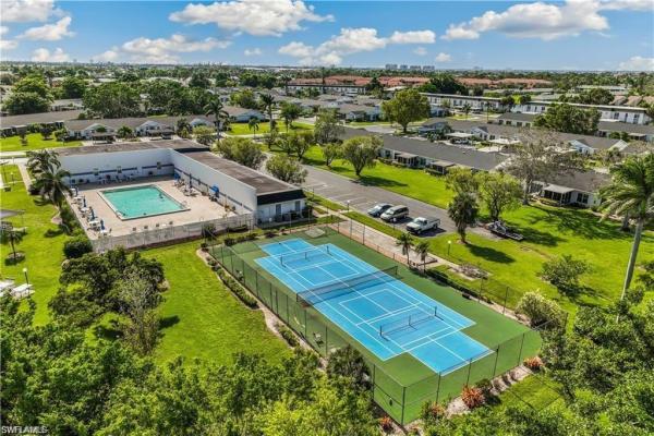 6843 Bogey Dr, Fort Myers, Florida 33919, image 1