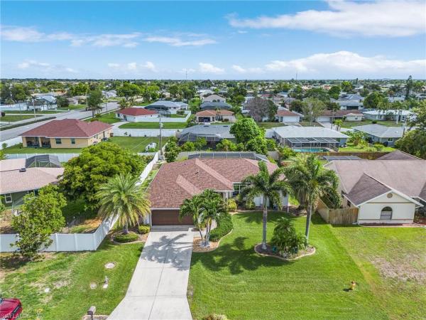 Cape Coral Residential, 907 19th Ter, Cape Coral, Florida 33990, image 3