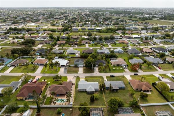 Cape Coral Residential, 105 9th Pl, Cape Coral, Florida 33909, image 3