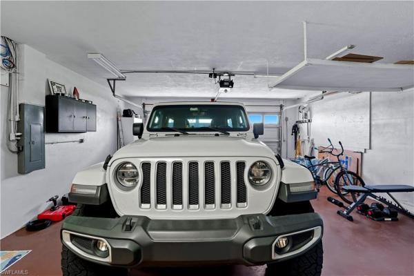 Cape Coral, 3332 19th Ave, Cape Coral, Florida 33904, image 1