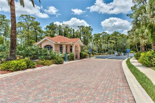 121 Gabriel Ln #10, Naples, Florida 34104, image 1