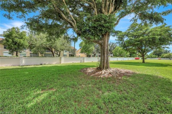 1204 Brandywine Cir, Fort Myers, Florida 33919, image 1
