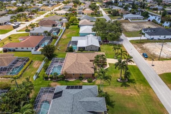 Cape Coral Residential, 2925 10th Pl, Cape Coral, Florida 33914, image 2