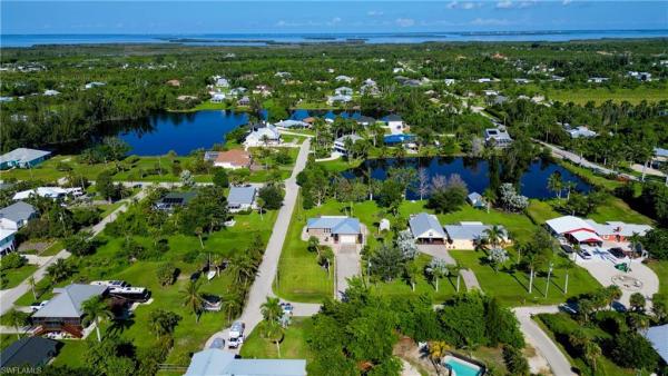 Pine Island, 5388 Marina Dr, Bokeelia, Florida 33922, image 3
