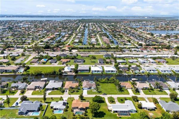 Cape Coral Residential, 221 47th St, Cape Coral, Florida 33914, image 2