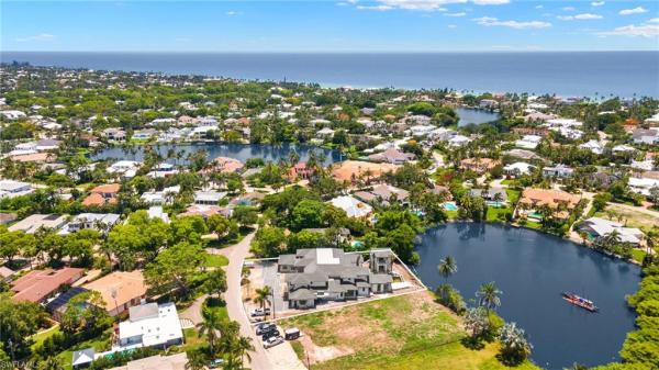 Olde Naples, 616 Bougainvillea Rd, Naples, Florida 34102, image 1