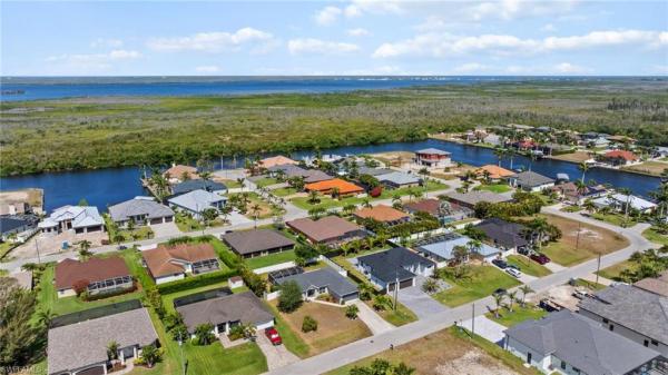Cape Coral, 2616 29th Ave, Cape Coral, Florida 33914, image 1
