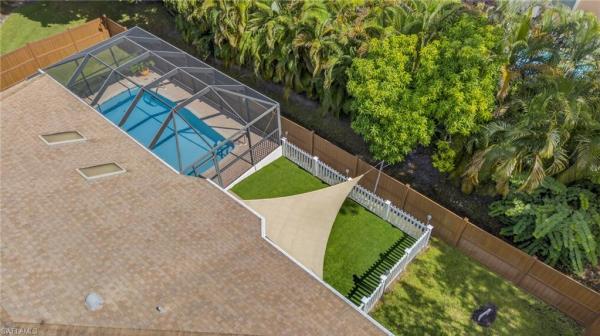 Turnbury, 404 Ashbury Way, Naples, Florida 34110, image 2