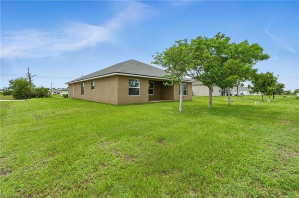 Cape Coral Residential, 3741 14th Ave, Cape Coral, Florida 33909, image 2