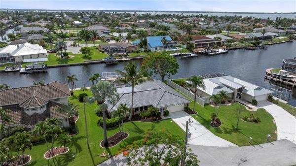 Cape Coral, 2121 25th Ter, Cape Coral, Florida 33904, image 1