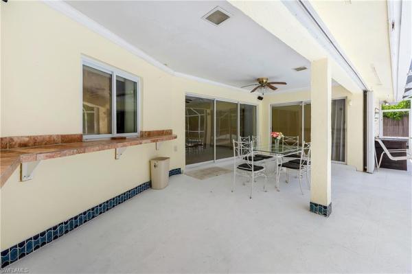 Palm River Estates, 639 Pompano Dr, Naples, Florida 34110, image 2