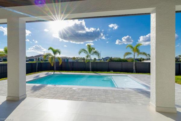 Cape Coral Residential, 1416 33rd Ave, Cape Coral, Florida 33993, image 2