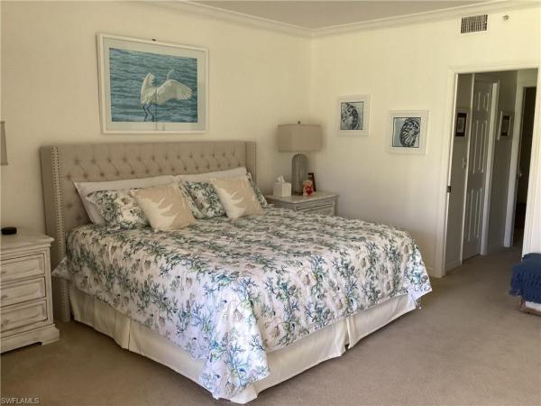 782 Eagle Creek Dr #K560, Naples, Florida 34113, image 1