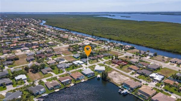 Cape Coral Residential, 2825 31st Ln, Cape Coral, Florida 33914, image 2