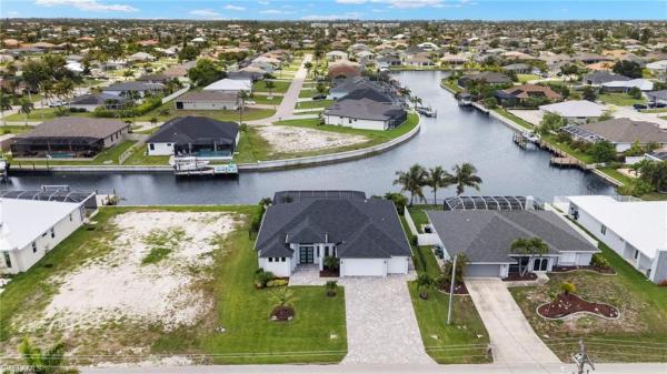 Cape Coral Residential, 2217 32nd St, Cape Coral, Florida 33914, image 3