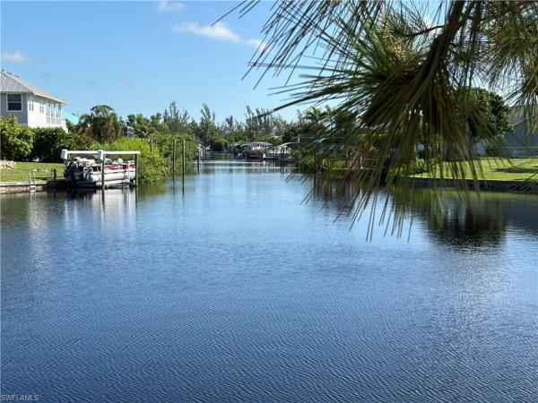 5802 Linden Ln, Bokeelia, Florida 33922, image 1