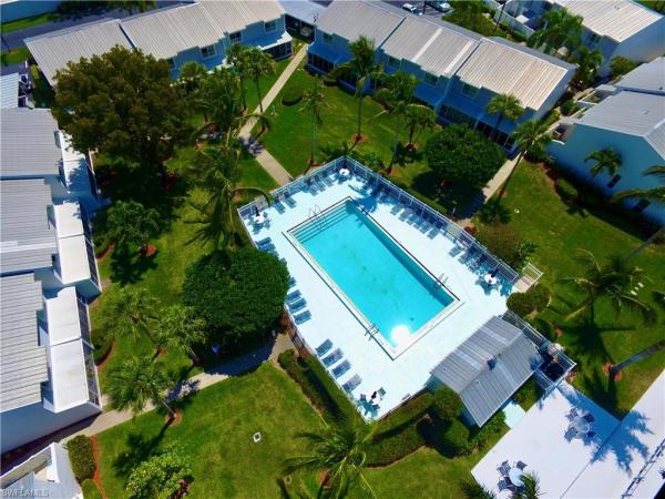 Boardwalk Caper, 18046 San Carlos Blvd #139, Fort Myers Beach, Florida 33931, image 2