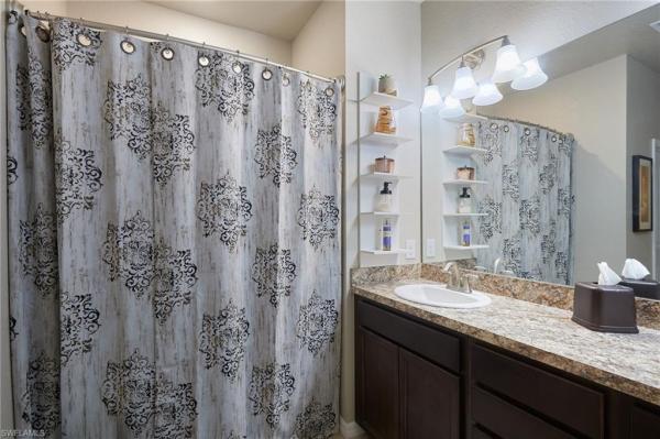 Gator Circle, 2028 35th St, Cape Coral, Florida 33909, image 2