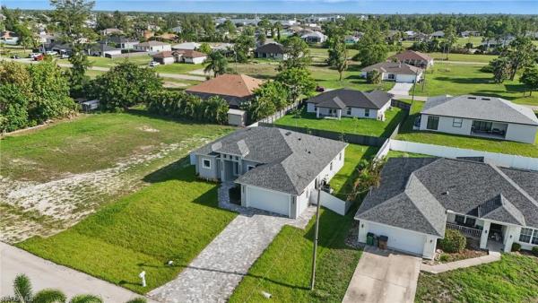Cape Coral Residential, 2301 34th Ln, Cape Coral, Florida 33909, image 2