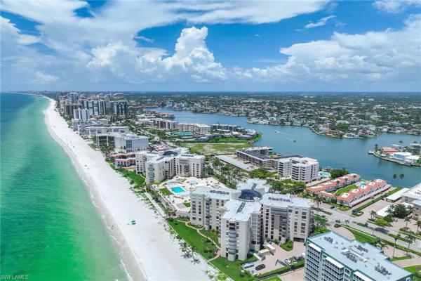 3070 N Gulf Shore Blvd #104, Naples, Florida 34103, image 1