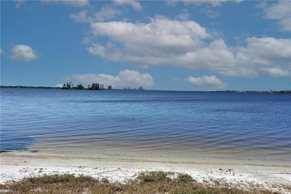 Yacht Club Colony, 1721 Cascade Way, North Fort Myers, Florida 33917, image 2
