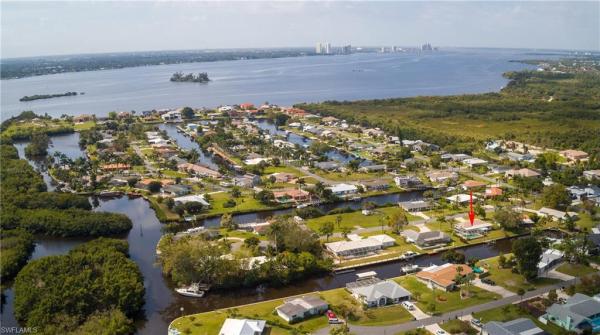 Yacht Club Colony, 1721 Cascade Way, North Fort Myers, Florida 33917, image 1