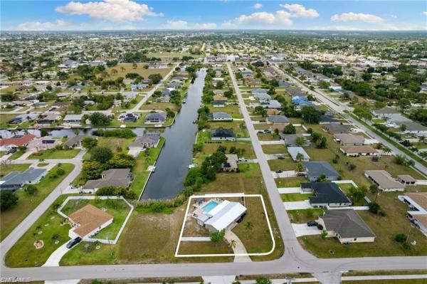 Cape Coral Residential, 2303 3rd St, Cape Coral, Florida 33990, image 3
