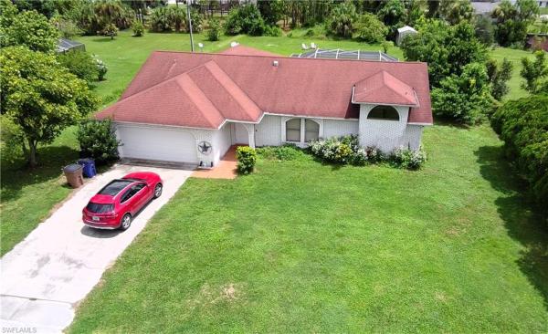 Lehigh Acres, 404 Roosevelt Ave, Lehigh Acres, Florida 33936, image 2