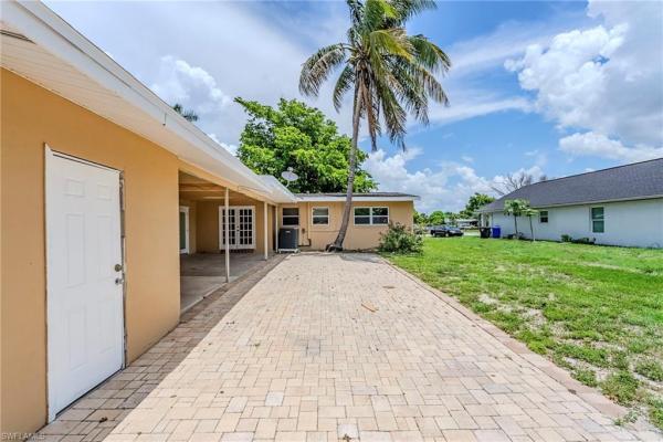 East Stadler Farms, 2414 Braman Ave, Fort Myers, Florida 33901, image 1