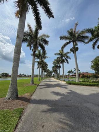 Tropic Schooner, 1542 Mainsail Dr #1, Naples, Florida 34114, image 1