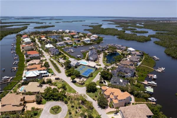 Jonathan Harbour, 17054 Marina Cove Ln, Fort Myers, Florida 33908, image 1