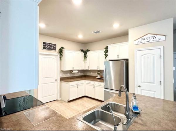 Cape Coral, 3529 18th Ave, Cape Coral, Florida 33909, image 1