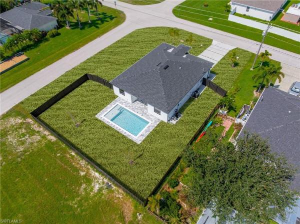 Cape Coral, 2519 Juanita Pl, Cape Coral, Florida 33993, image 1