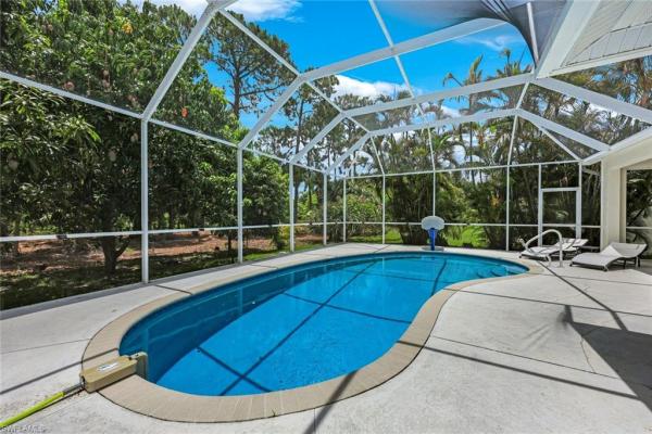 697 Crossfield Cir, Naples, Florida 34104, image 1