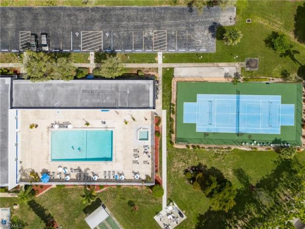 6884 Sandtrap Dr #4, Fort Myers, Florida 33919, image 1