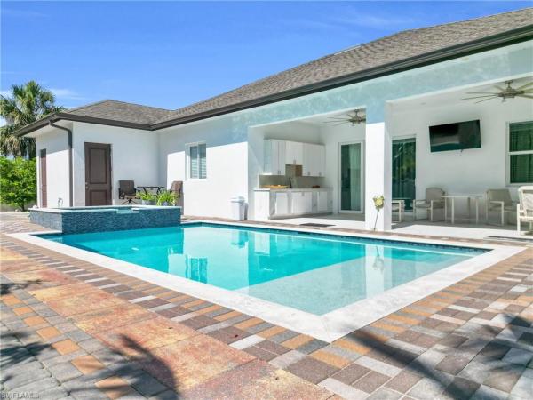Golden Gate, 1806 SW 41st St, Naples, Florida 34116, image 1