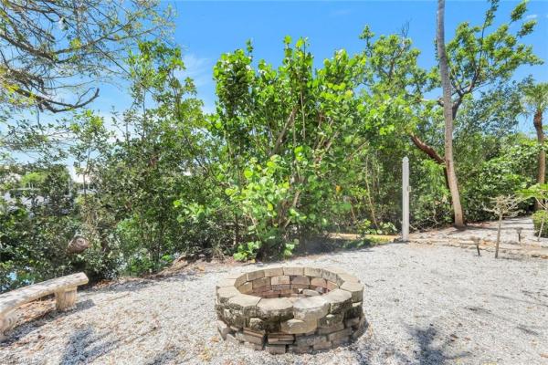Sanibel Estates, 513 Lighthouse Way, Sanibel, Florida 33957, image 1
