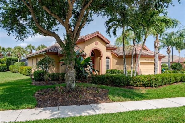 8754 Hideaway Harbor Ct, Naples, Florida 34120, image 1